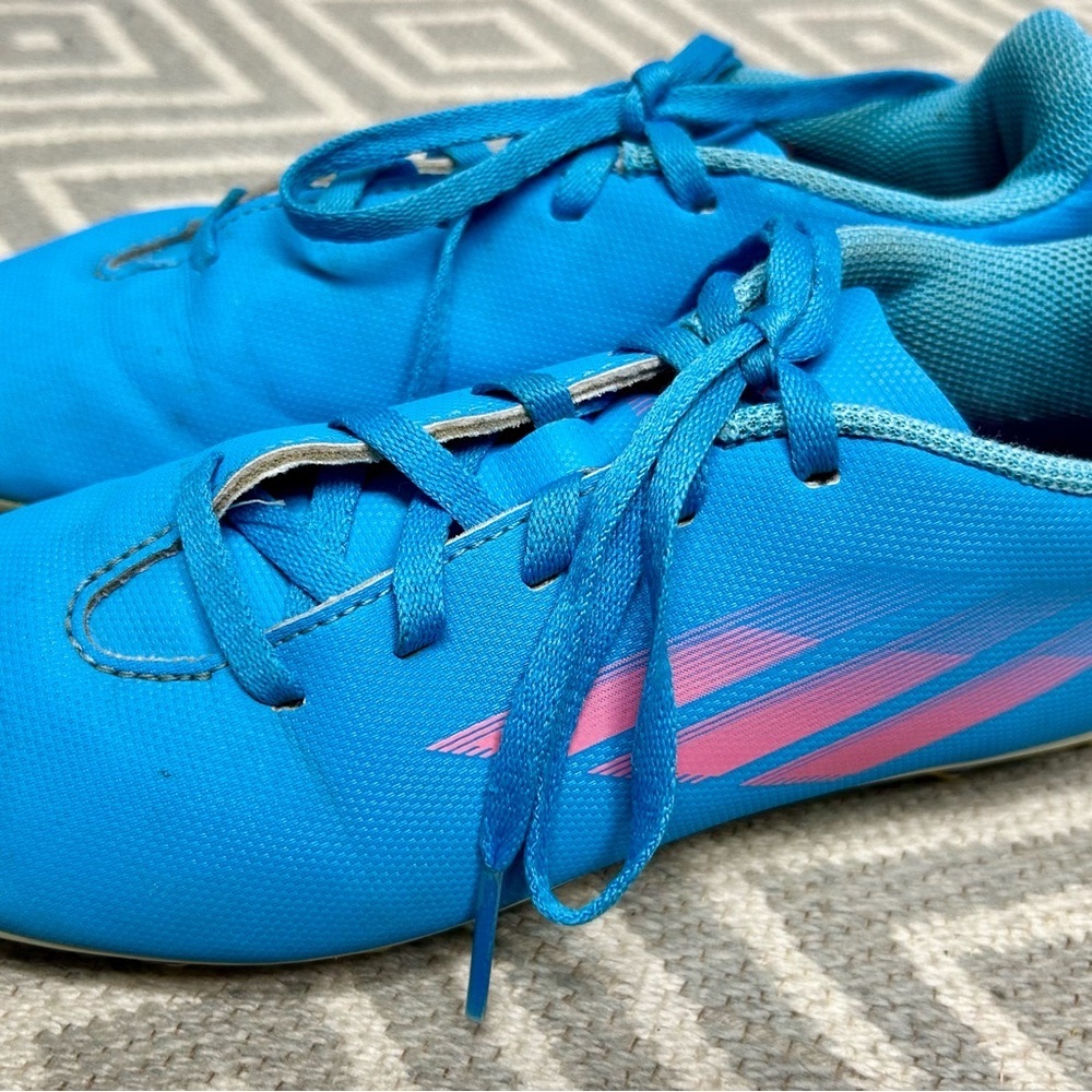 Adidas Soccer Cleats Youth Kids 4.5 Blue Pink